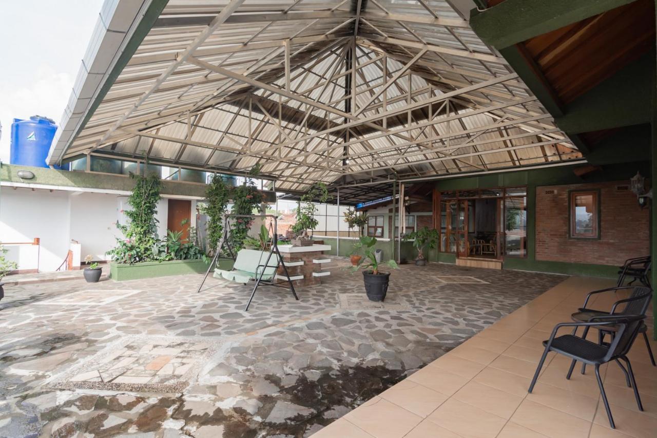Samakta Guest House Lembang Luaran gambar